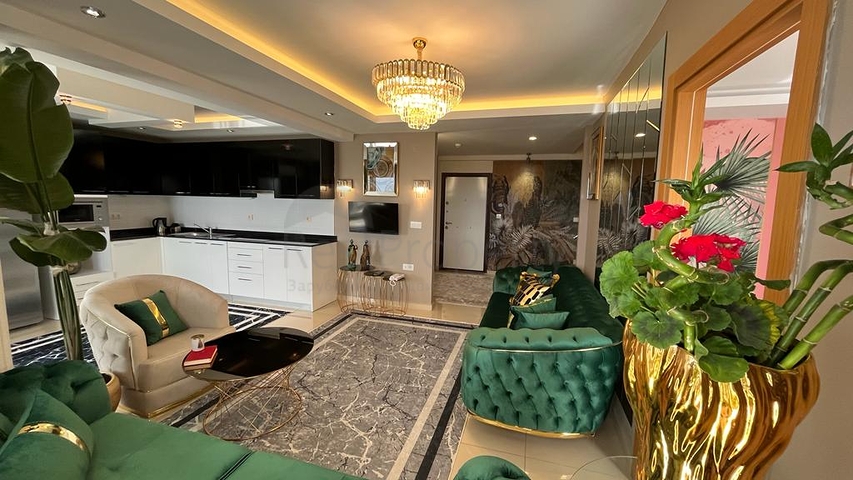 Geräumiges 4+1 Penthouse in einer beliebten Wohnanlage im Stadtteil Djikcilli Geräumiges 4+1 Penthouse in einer beliebten Wohnanlage im Stadtteil Djikcilli