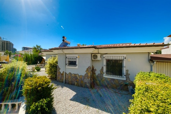 2+1 private Villa im Stadtteil Mahmutlar, nur 900m vom Mittelmeer entfernt