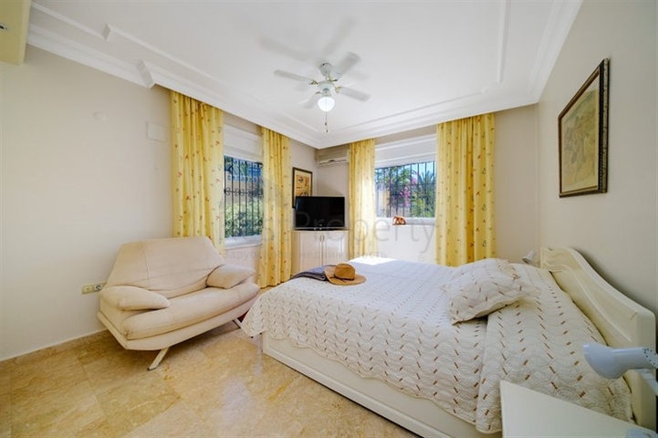 2+1 private Villa im Stadtteil Mahmutlar, nur 900m vom Mittelmeer entfernt