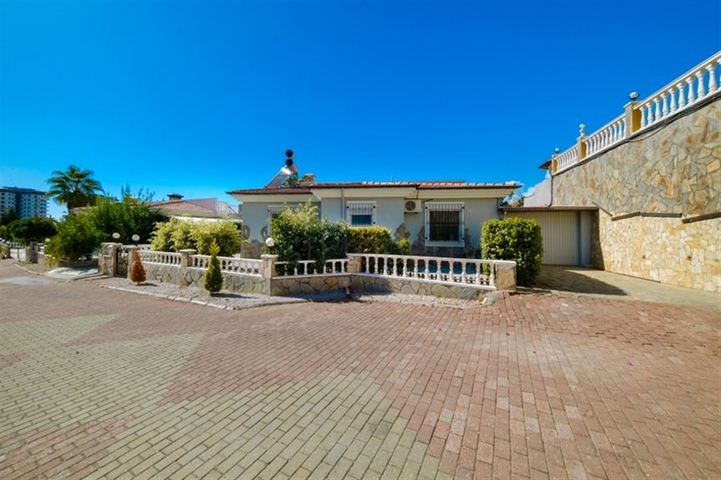 2+1 private Villa im Stadtteil Mahmutlar, nur 900m vom Mittelmeer entfernt