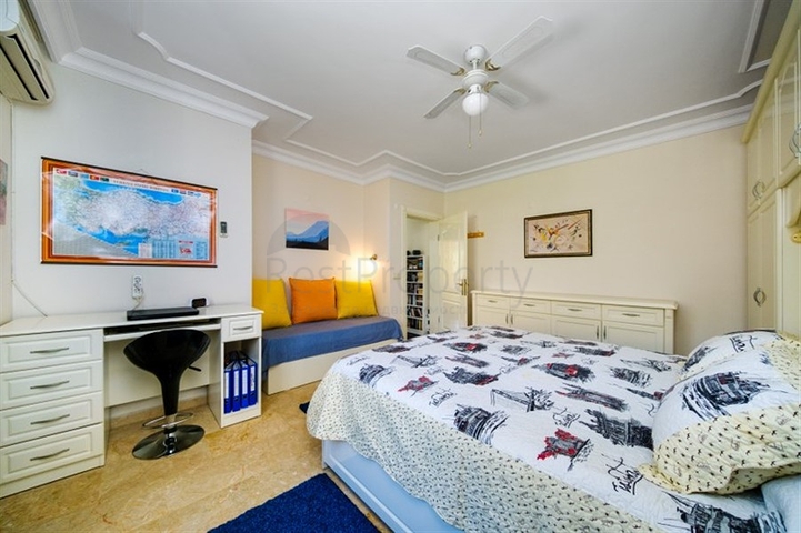 2+1 private Villa im Stadtteil Mahmutlar, nur 900m vom Mittelmeer entfernt