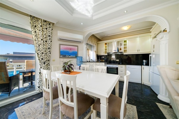 2+1 private Villa im Stadtteil Mahmutlar, nur 900m vom Mittelmeer entfernt