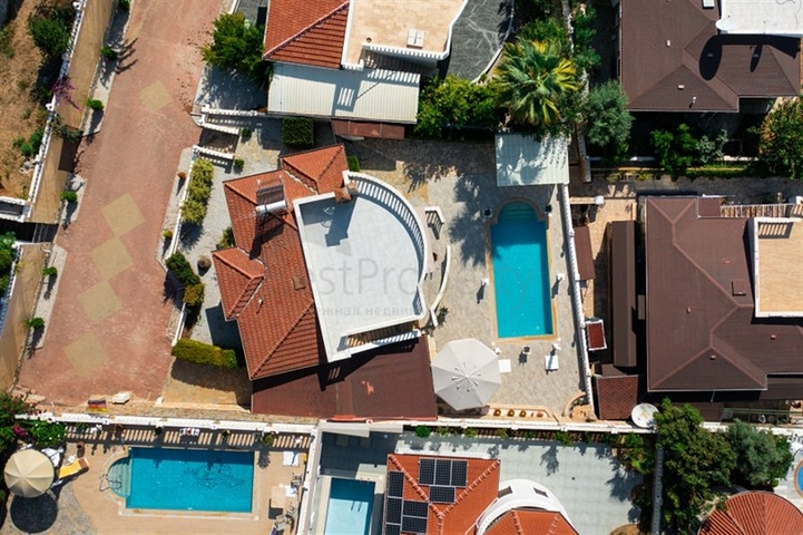 2+1 private Villa im Stadtteil Mahmutlar, nur 900m vom Mittelmeer entfernt