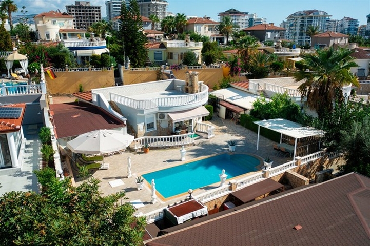 2+1 private Villa im Stadtteil Mahmutlar, nur 900m vom Mittelmeer entfernt