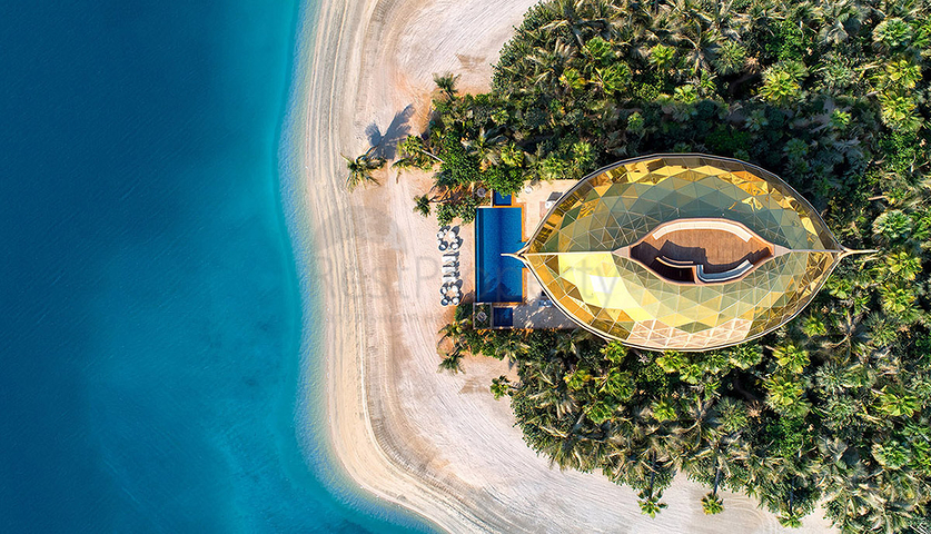 Sechsstöckiges Haus mit luxuriösen Möbeln und Pool in Dubai