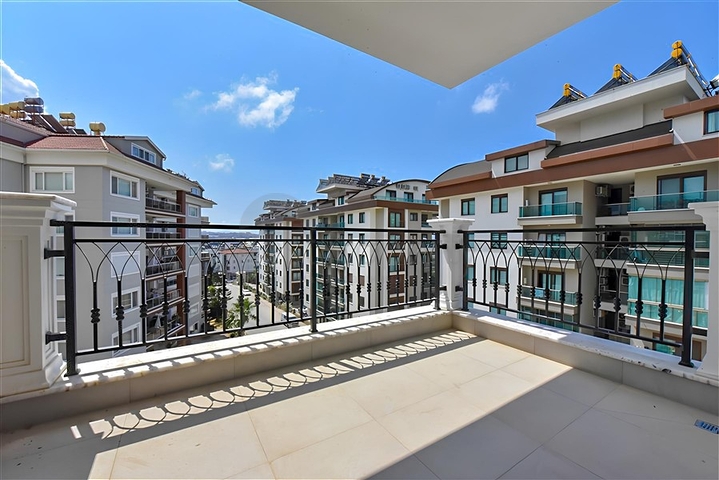 Familienkonzeptkomplex im Bezirk Oba