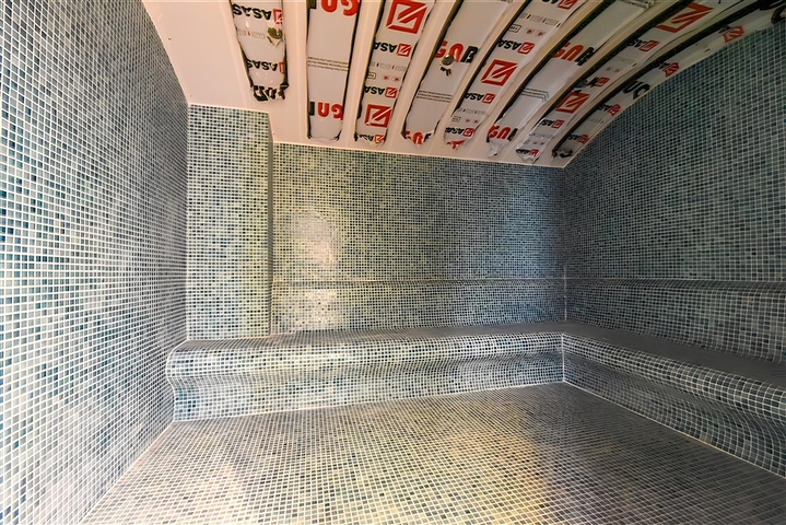 Familienkonzeptkomplex im Bezirk Oba