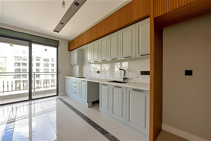 Familienkonzeptkomplex im Bezirk Oba