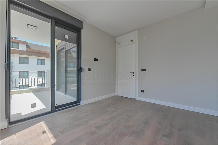 Familienkonzeptkomplex im Bezirk Oba