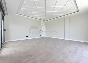 Familienkonzeptkomplex im Bezirk Oba