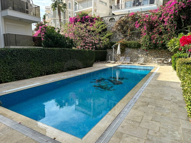 3+1 Garten-Maisonette im Bezirk Konakly