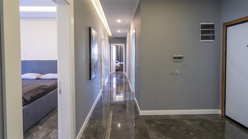 Möblierte Wohnung 4+1 in beiden