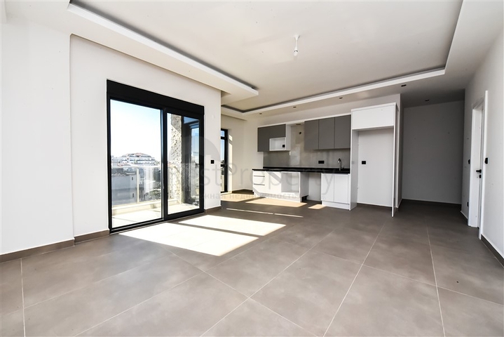 Schickes 2+1 Penthouse in der Nähe von Oba Schickes 2+1 Penthouse in der Nähe von Oba