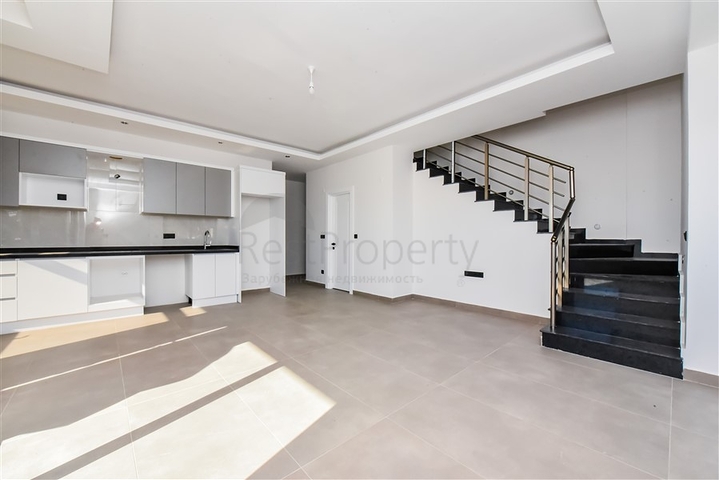 Schickes 2+1 Penthouse in der Nähe von Oba Schickes 2+1 Penthouse in der Nähe von Oba