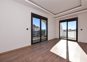 Schickes 2+1 Penthouse in der Nähe von Oba Schickes 2+1 Penthouse in der Nähe von Oba