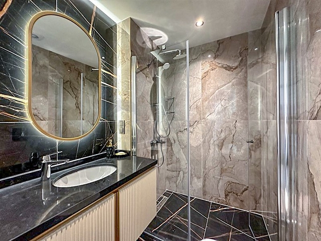 Wohnung 1+1 350 Meter vom Meer entfernt in beide