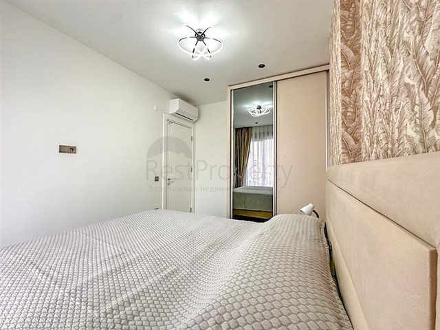 Wohnung 1+1 350 Meter vom Meer entfernt in beide