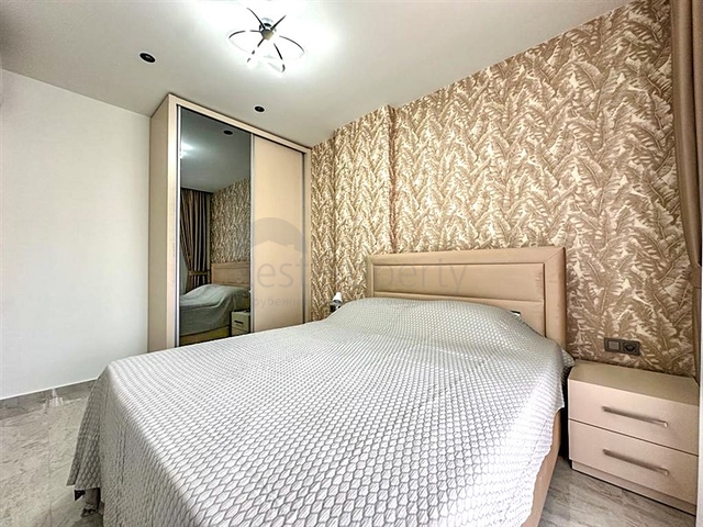 Wohnung 1+1 350 Meter vom Meer entfernt in beide