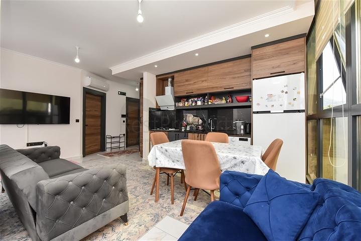 Moderne 2+1-Wohnung im Stadtteil Oba