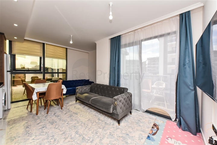 Moderne 2+1-Wohnung im Stadtteil Oba