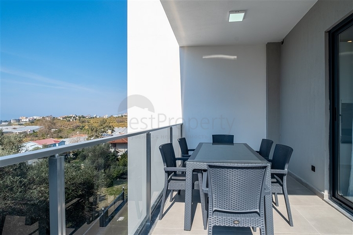 Möblierte Dreizimmerwohnung im Stadtteil Kargicak