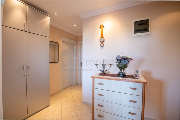 Geräumige 2+1-Wohnung im malerischen Teil des Bezirks Mahmutlar