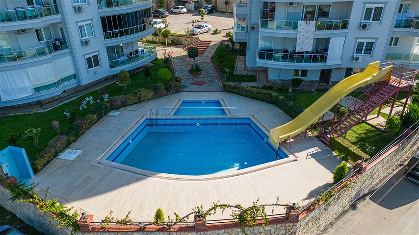 Geräumige 2+1-Wohnung im malerischen Teil des Bezirks Mahmutlar