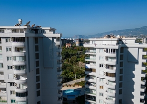 Geräumige 2+1-Wohnung im malerischen Teil des Bezirks Mahmutlar