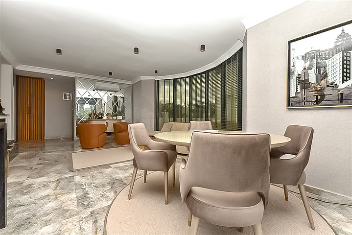 Stilvolle 4+1-Villa im Stadtteil Pajallar