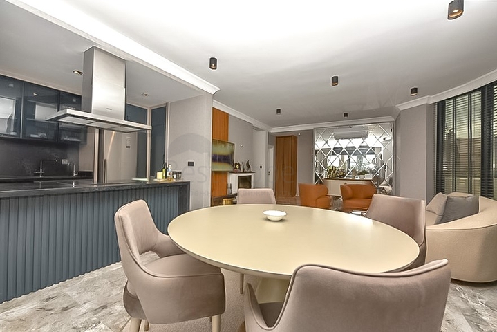 Stilvolle 4+1-Villa im Stadtteil Pajallar