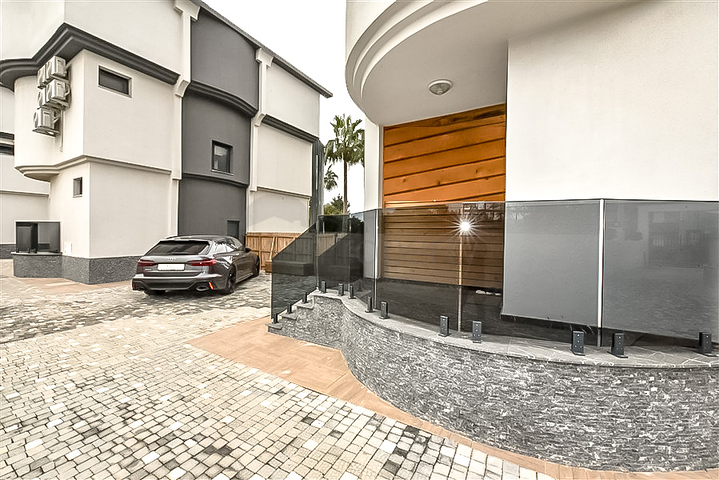 Stilvolle 4+1-Villa im Stadtteil Pajallar