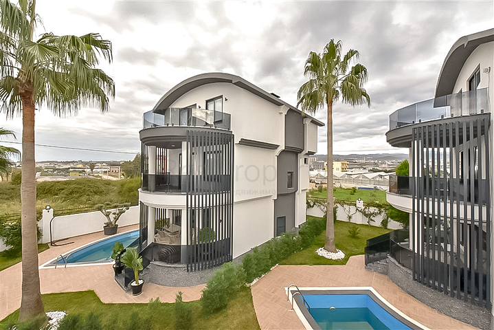 Stilvolle 4+1-Villa im Stadtteil Pajallar