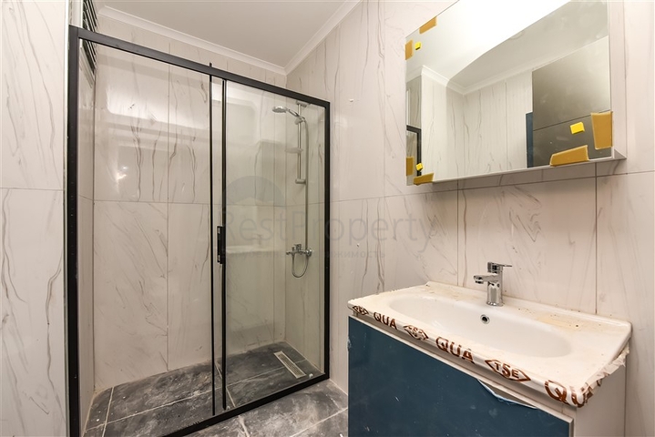 Neue 2+1 Wohnung in der grünen Gegend von Avsallar