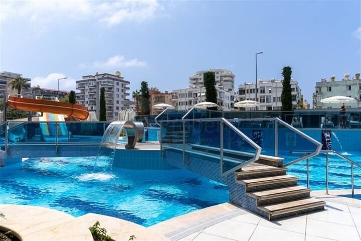 1+1 Wohnung im Premium-Komplex des Bezirks Mahmutlar 