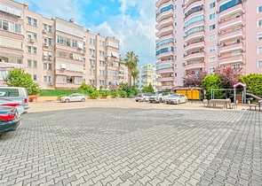 Geräumige 2+1 Wohnung im Stadtteil Mahmutlar