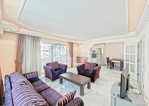 Geräumige 2+1 Wohnung im Stadtteil Mahmutlar