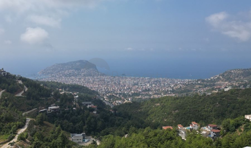 Die Villa mit Blick auf das Mittelmeer ist die perfekte Mischung aus Luxus und Natur