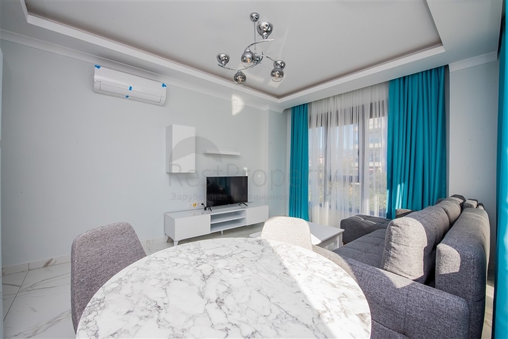 Helle möblierte Wohnung zu Fuß vom Meer entfernt