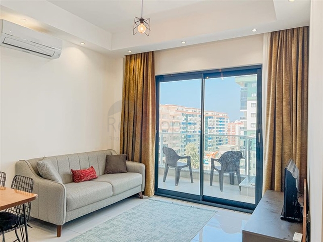 1+1 Wohnung in einem modernen Komplex