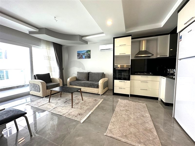 1+1 Wohnung zu Fuß vom Meer entfernt 