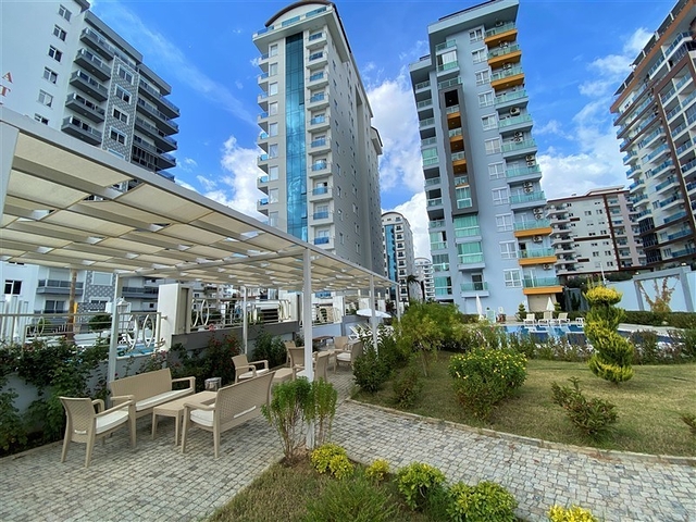 1+1 Wohnung zu Fuß vom Meer entfernt 