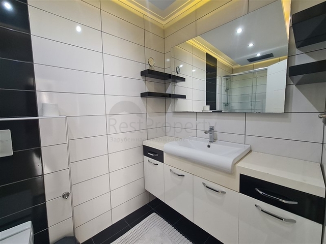 Geräumige 3+1-Wohnung im Stadtteil Dschikkilli