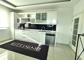 Geräumige 3+1-Wohnung im Stadtteil Dschikkilli