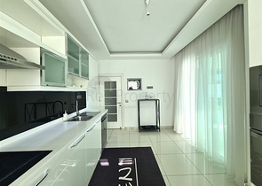 Geräumige 3+1-Wohnung im Stadtteil Dschikkilli