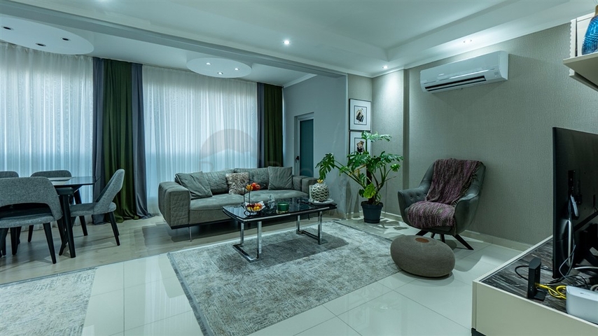 Penthouse 2+1 in der Nähe von Kleopatra Beach