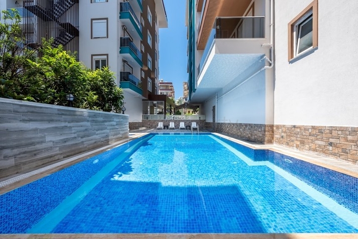 Penthouse 2+1 in der Nähe von Kleopatra Beach