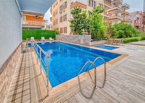 Penthouse 2+1 in der Nähe von Kleopatra Beach