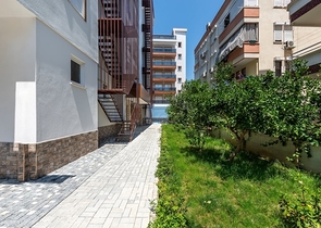 Penthouse 2+1 in der Nähe von Kleopatra Beach