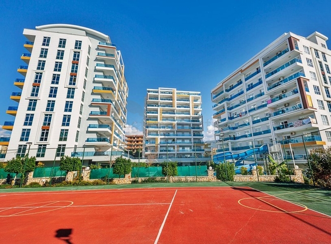  Wohnung 2+1 400 m vom Meer entfernt im Stadtteil Tosmur 