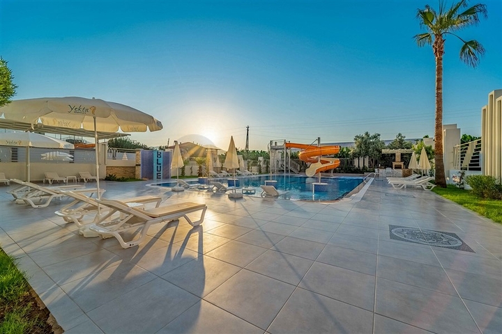 Penthouse 2+1 in einem Komplex von einem hochwertigen Entwickler 